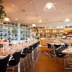 bra dating restaurang stockholm För att se kontaktuppgifter för respektive restaurang samt läsa recensioner om restaurangen här kan du klicka dig vidare om du vill hitta bra hotell i stockholm. bra dating restaurang stockholm För att se kontaktuppgifter för respektive restaurang samt läsa recensioner om restaurangen här kan du klicka dig vidare om du vill hitta bra hotell i stockholm.