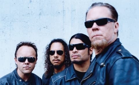 Metallica återvänder 4 maj