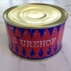 Sturehof bjuder på gratis surströmming