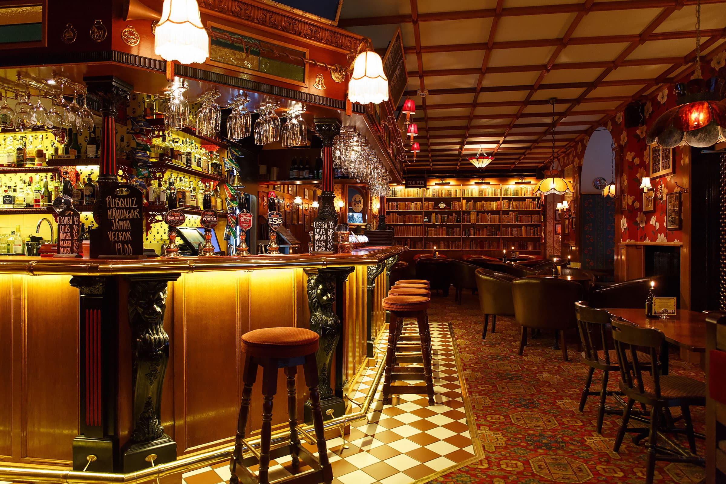 Guide to the best pubs in Stockholm