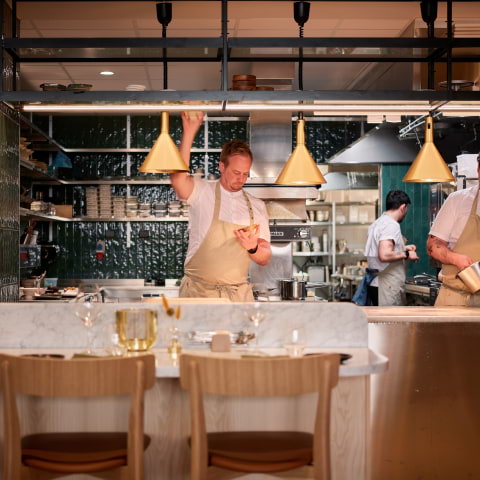 Hyllade matupplevelser i avslappnad f&ouml;rpackning