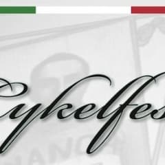 Cykelfest med Bianchi Café & Cycles på F12 Terrassen