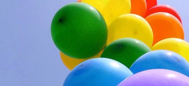 Skapa världens största Pride-flagga av ballonger