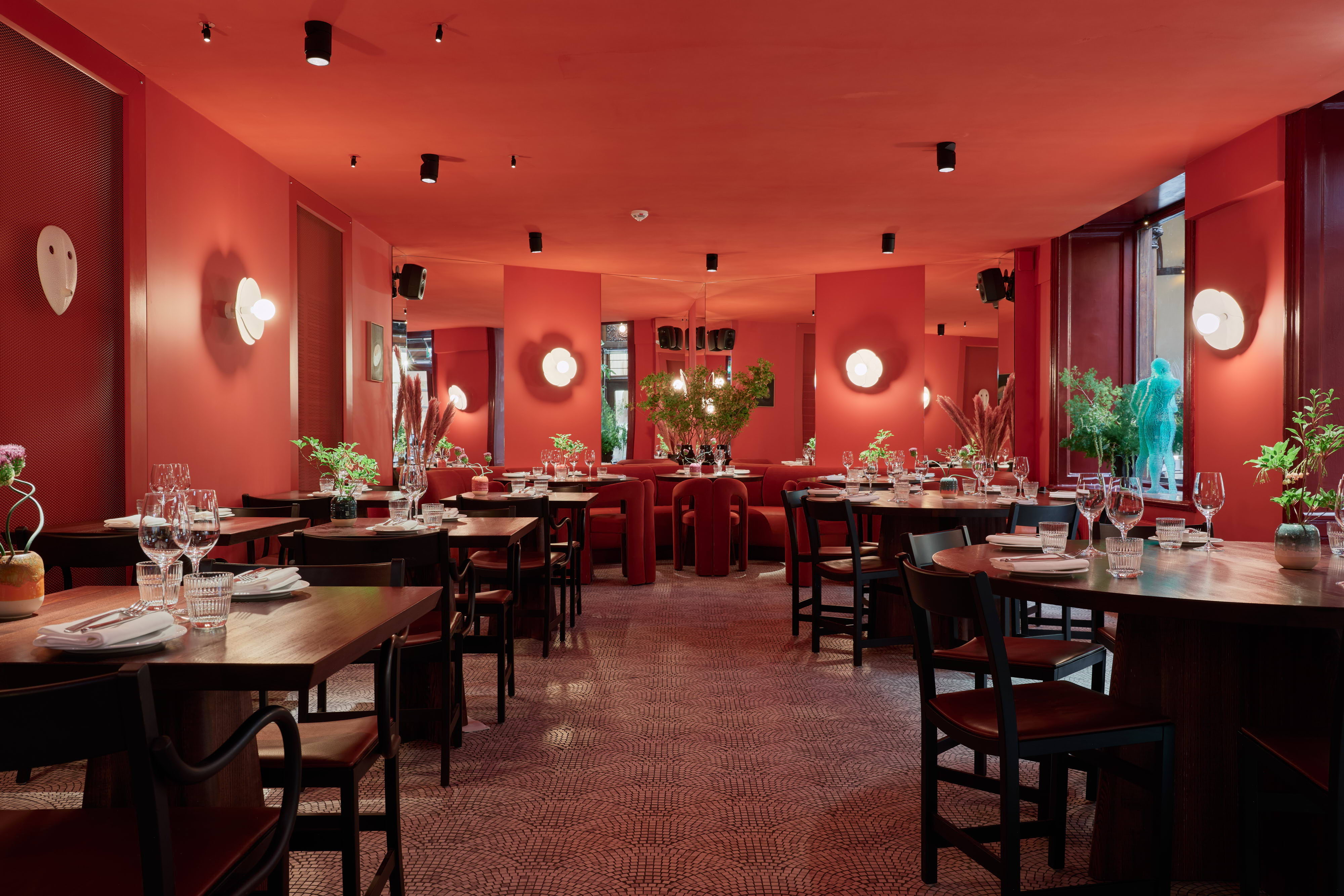 Visual Reference: Design Restaurants With Cool Concepts In Stockholm