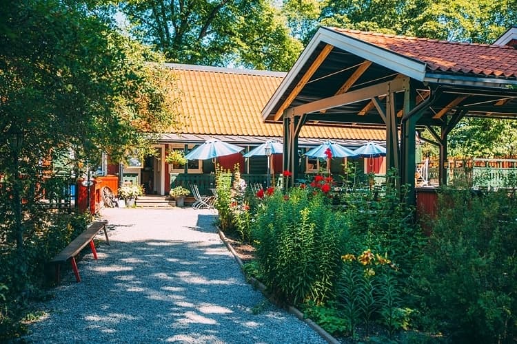 Vintagemarknad hos Lasse i parken