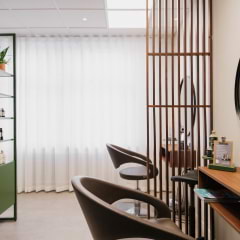 Where to find organic hairdressing salons in Stockholm