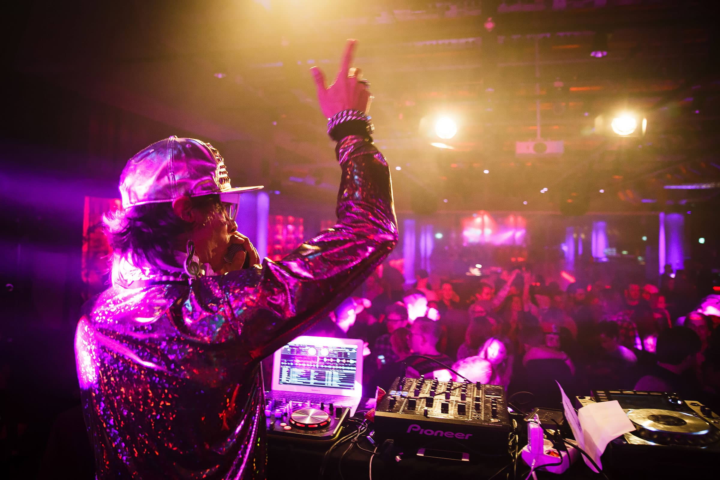 Nightclubs In Colorado - hroc6ih