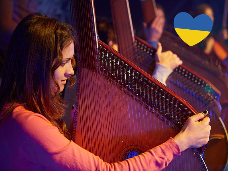 Stöd Ukraina! Kvällsöppet med musik och föredrag