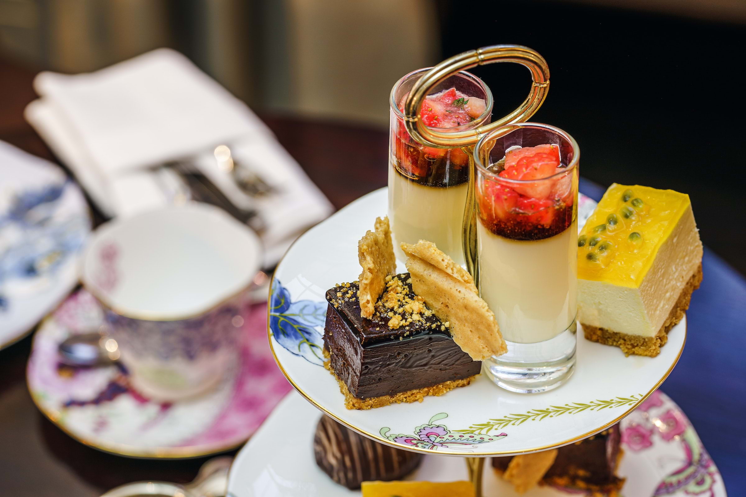 Guide to the best afternoon tea in London