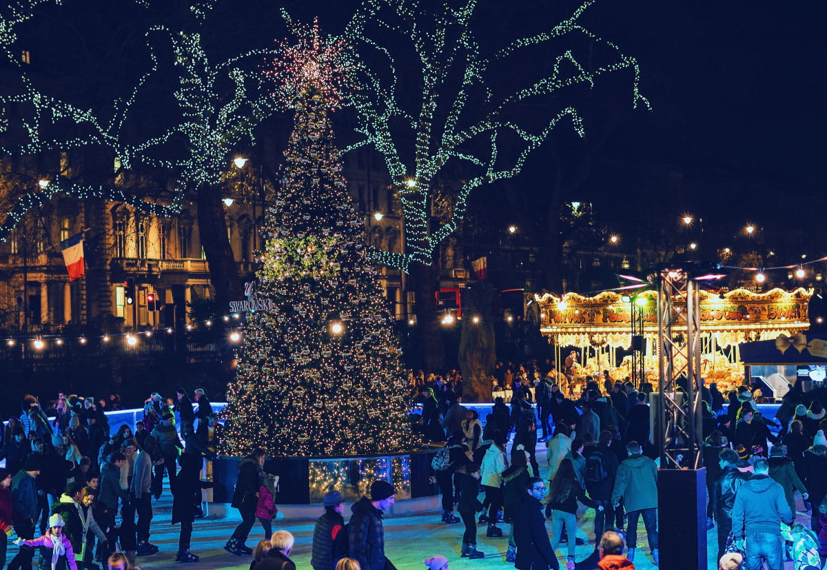 Where to go ice skating in London – Mulled wine