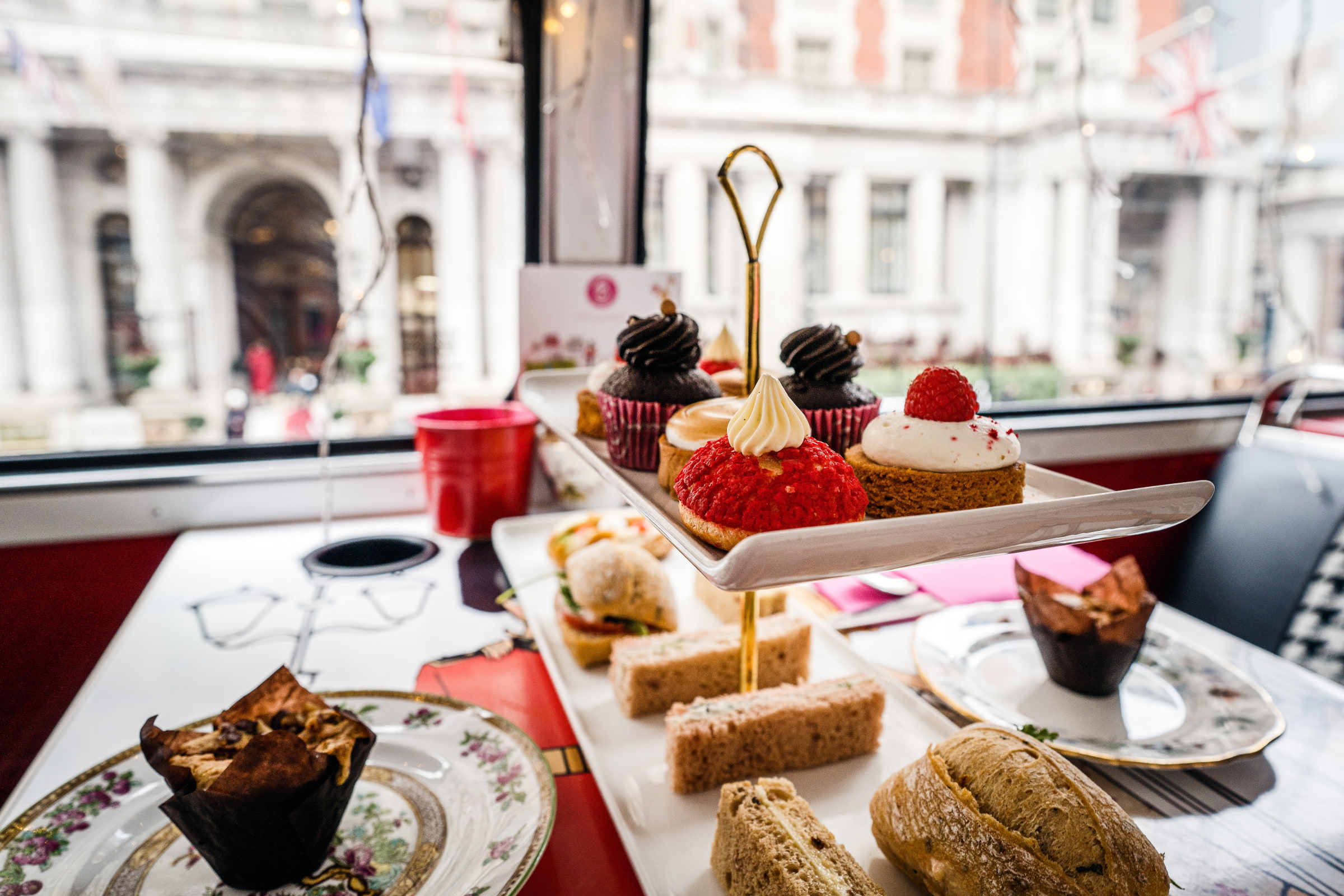 Guide to bottomless afternoon tea in London
