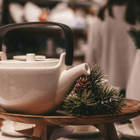 Guide to Christmas afternoon tea in London