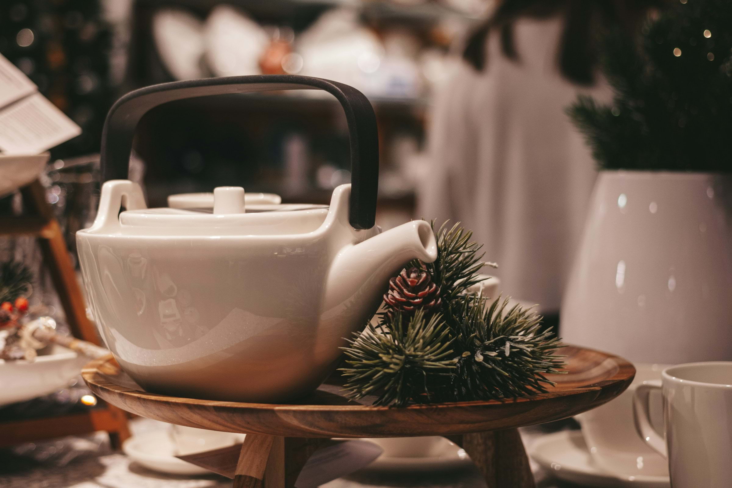 Guide to Christmas afternoon tea in London