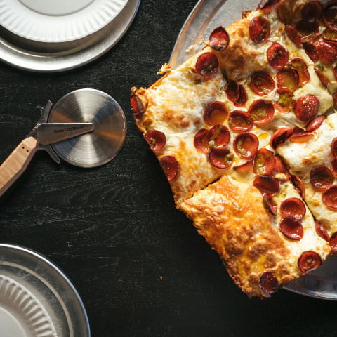 A new Detroit-style pizzeria is handing out 10,000 free pizzas this autumn