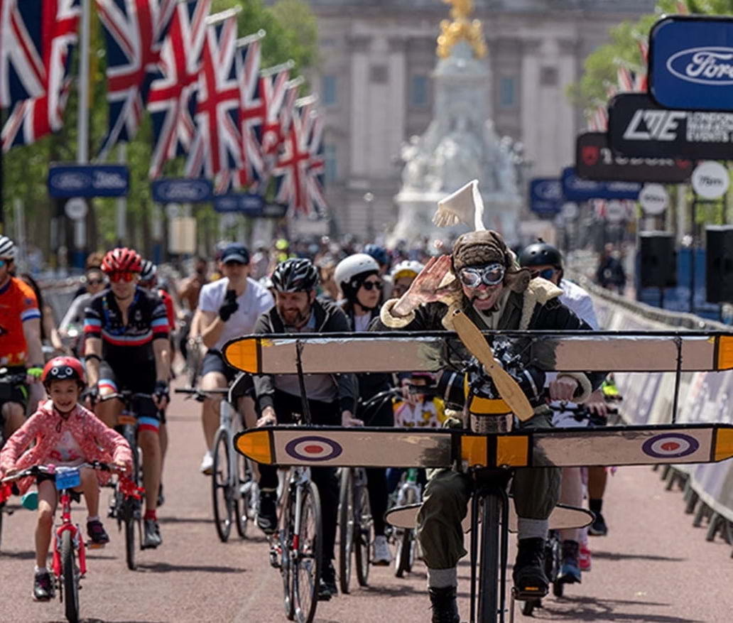 See London on a traffic-free bike ride