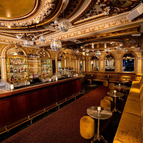 Hamburger Börs stänger med omedelbar verkan