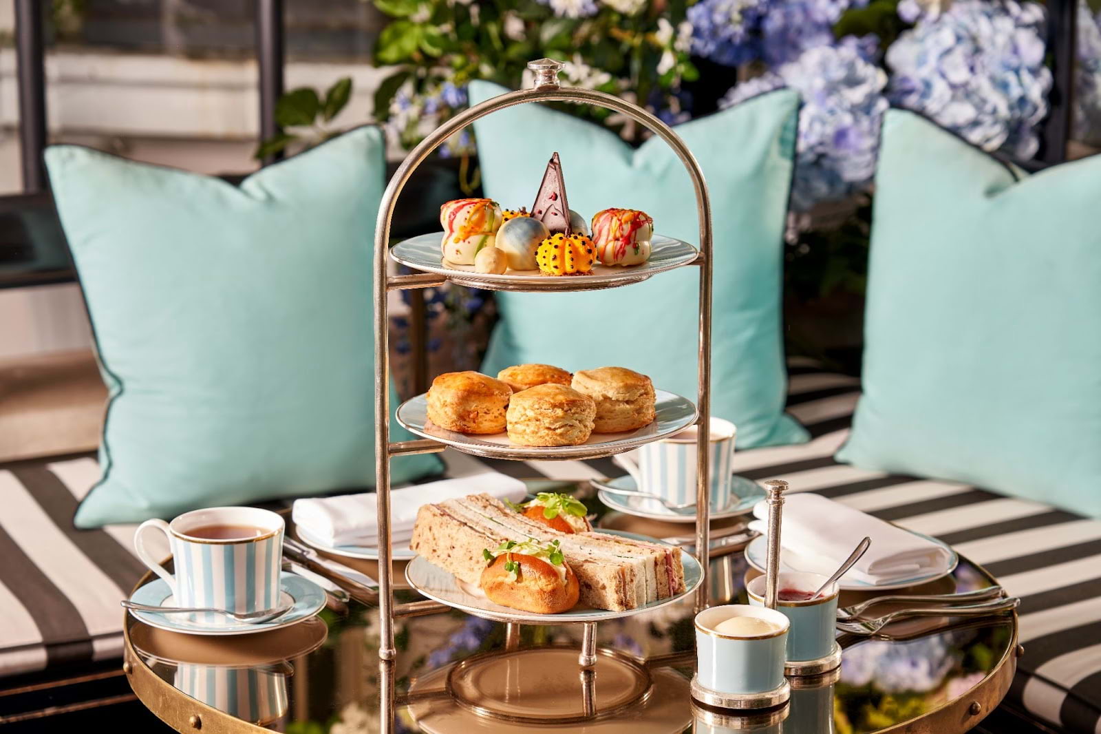 This new afternoon tea is inspired by your favourite artists