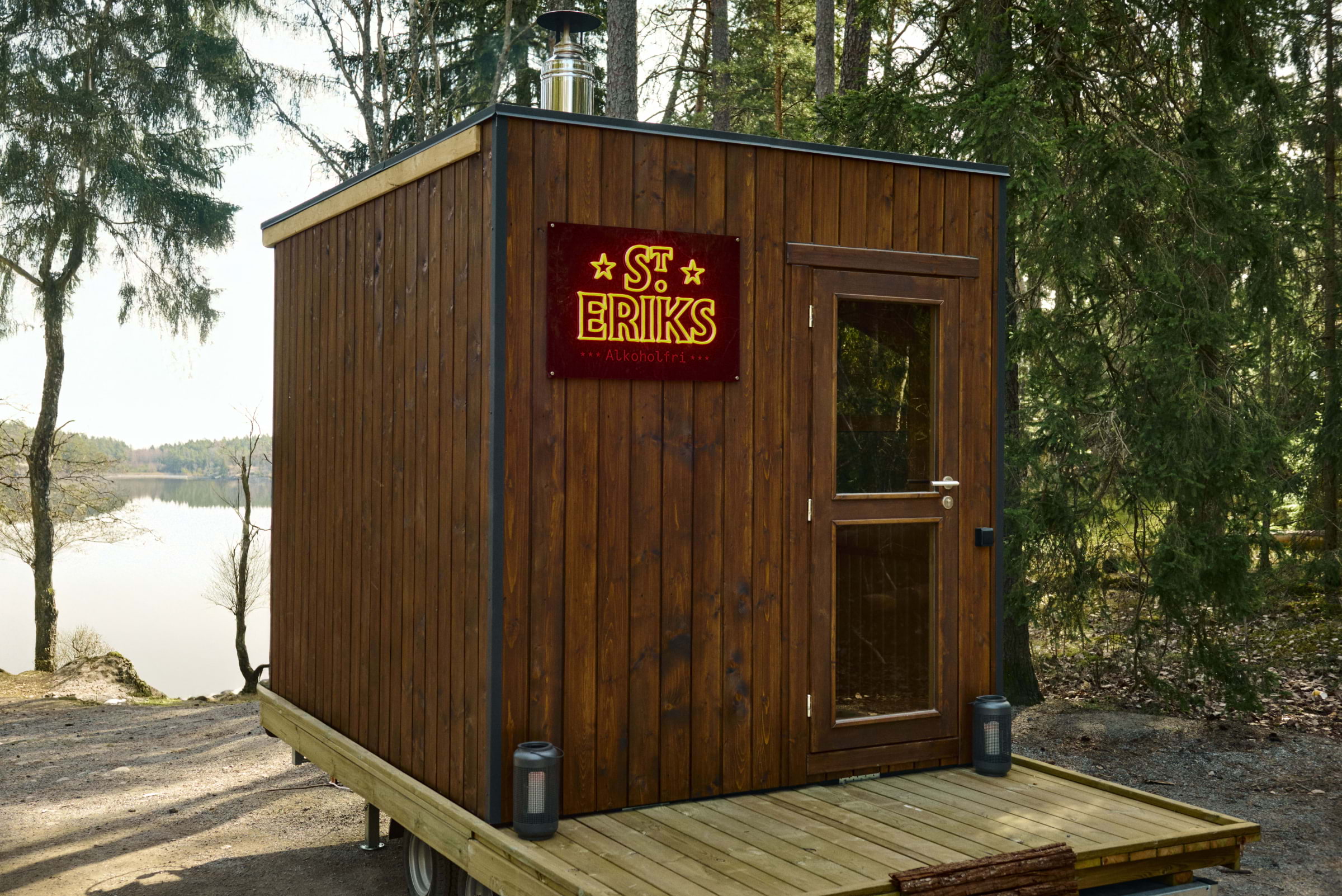 S:t Eriks och The Sacred Sauna lanserar turnerande bastu