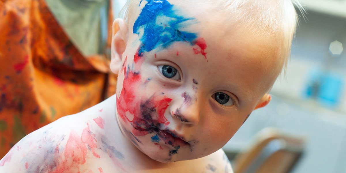 En t&aring; i det bl&aring;: Babym&aring;lning