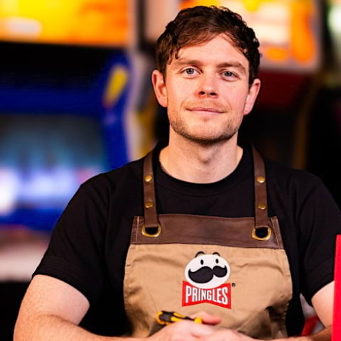 Let Pringles fix your gaming console