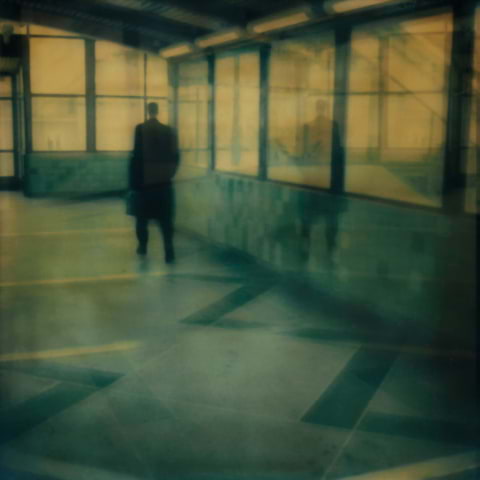 Martina Holmberg ställer ut fotografier på Galleri Hantverket