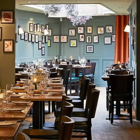 This village spot is serving the ultimate pre-Wimbledon lunch