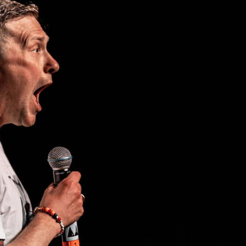 Standup med Magnus Betnér på Villa Foresta