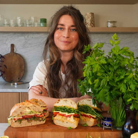 Gårdsbageriet öppnar på Södermalm – med Siri Barjes mackor