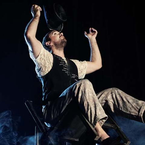 Krippenspiel med Cirkus Cirkör