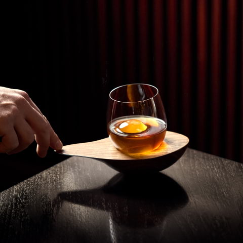 Grand Hôtel presenterar årets cocktailmeny "Interactions"