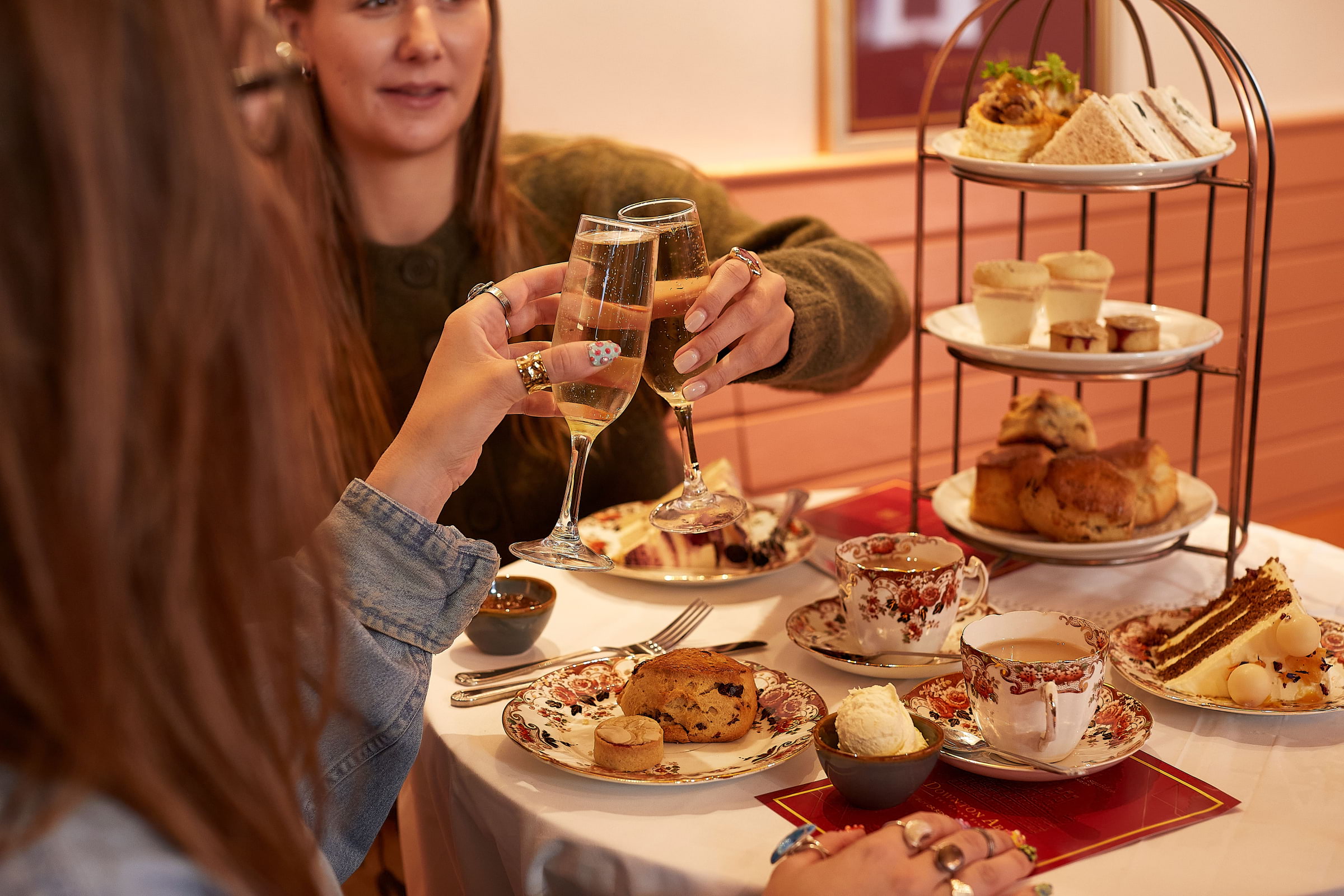 Cutter & Squidge and Downton Abbey team up for an exclusive afternoon tea and other treats
