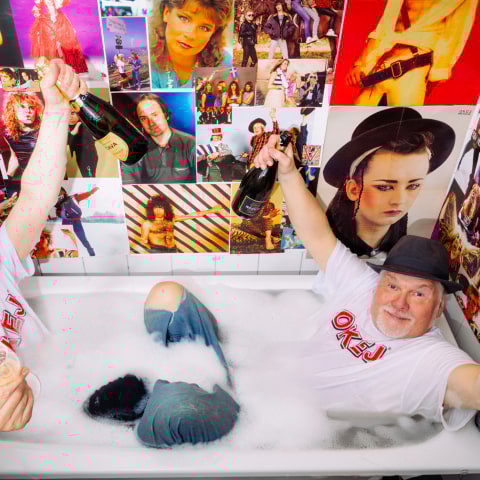 Tidningen Okej på turné – besöker Stockholm