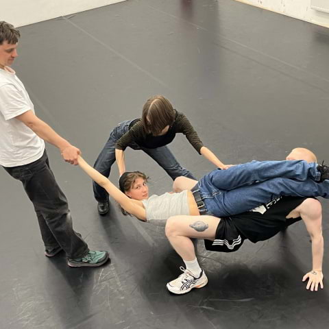 Jobbigt – Ofelia Jarl Ortega, MDT Moderna Dansteatern