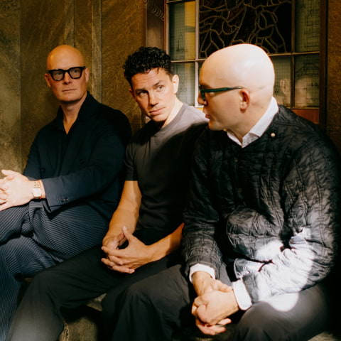 Tjoget-gruppen öppnar G.A.T. vid Gustav Adolfs torg