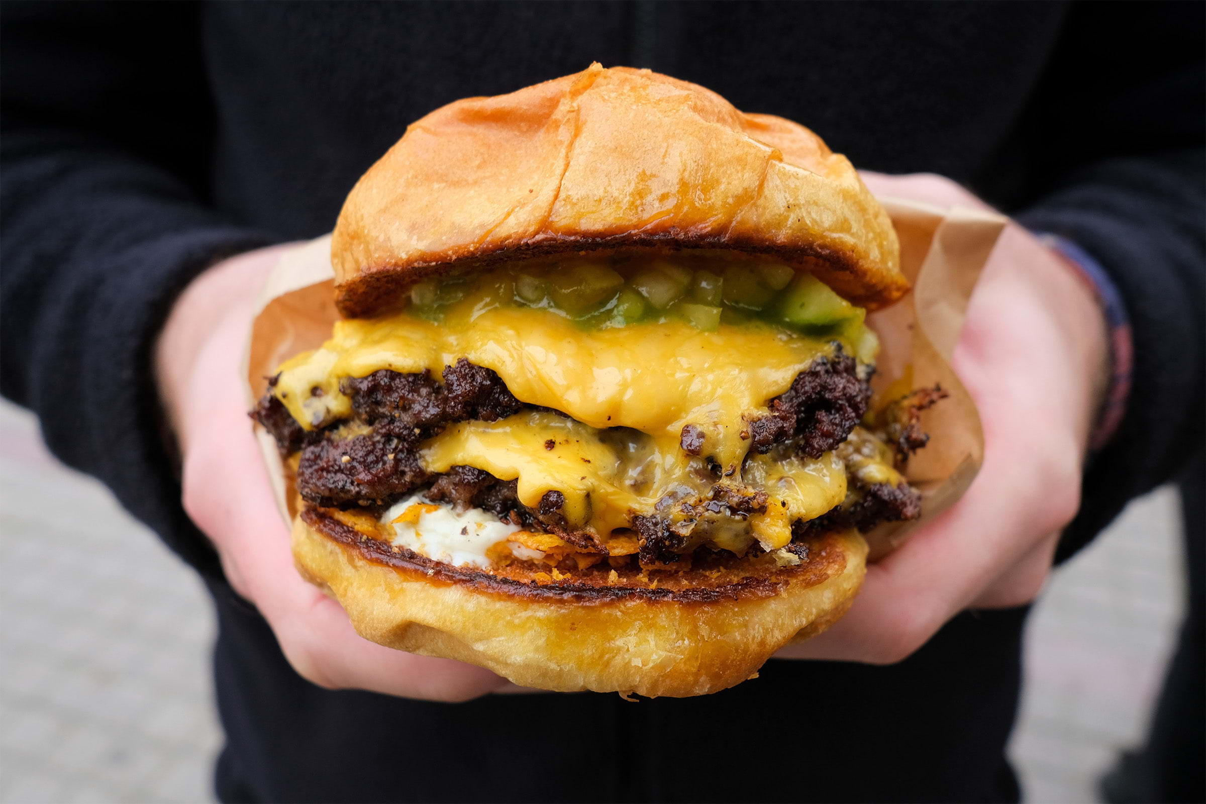 Funky Chicken och Rekas Burgers gör gästspel på Södermalm