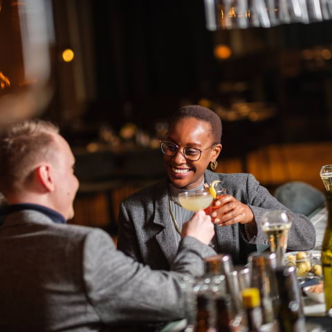 Blanche bjuder in till fredags-AW hela hösten