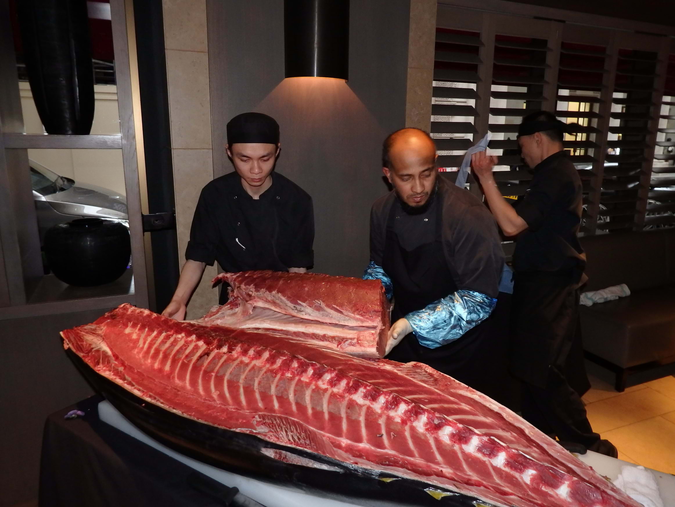 Mayfair institution Novikov is inviting you to attend a complimentary tuna carving experience