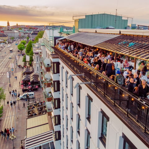 Fullsp&auml;ckat program p&aring; takbaren Cielo i sommar