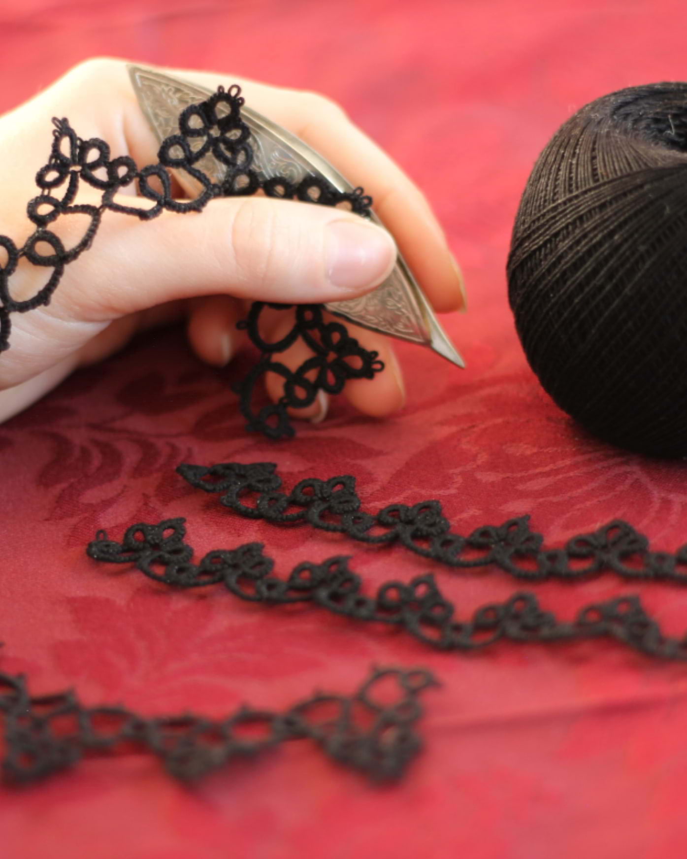 Intro till frivoliteter med Ester Magnusson