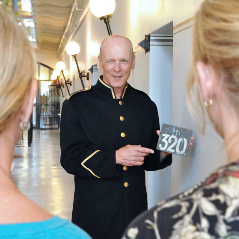 Historisk f&auml;ngelseguidning med lunch