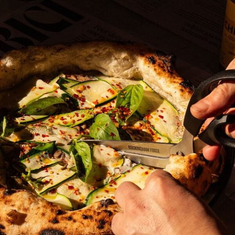 Play Rock, Paper, Scissors to slash your Forbici pizza bill in half
