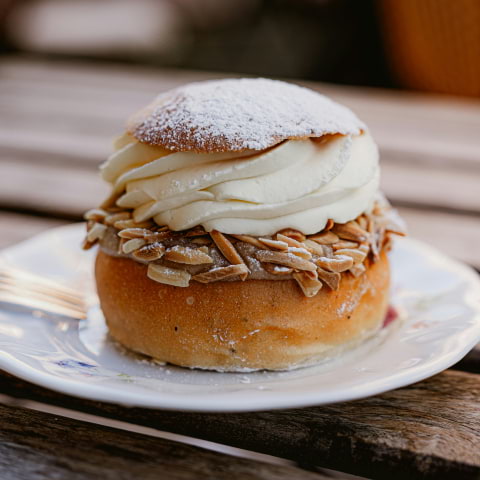 H&auml;r hittar du glutenfria semlor i Stockholm