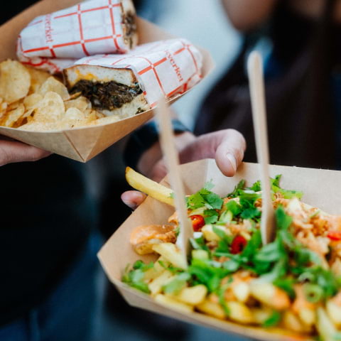 Maten p&aring; Way Out West 2026 &ndash; fr&aring;n streetfood till Nobelmenyn