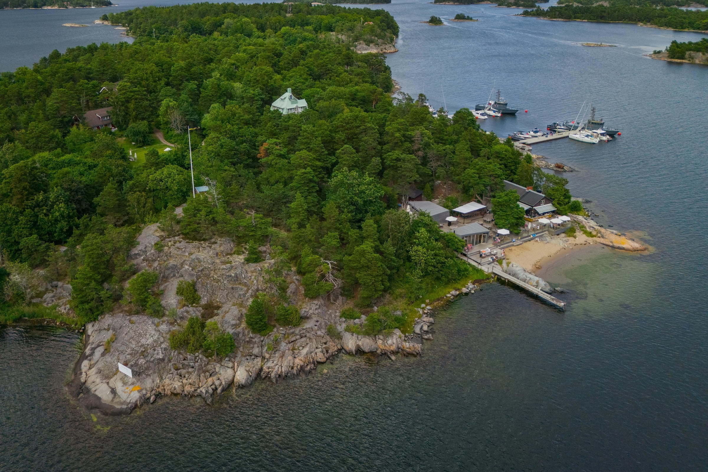 Fullspäckat program på skärgårdsön Idöborg i sommar