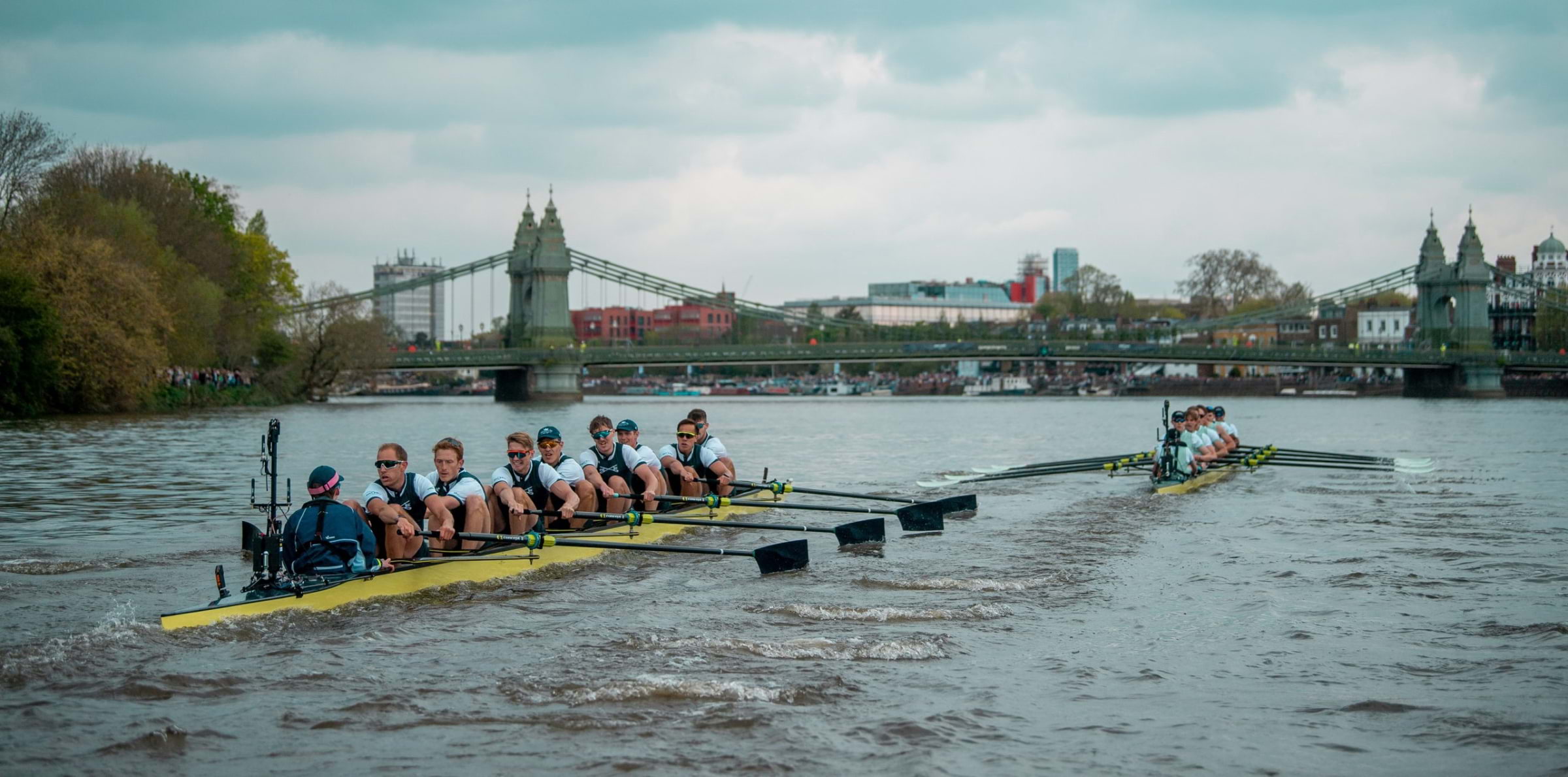 Watch hundreds of rowers take on the Thames this weekend