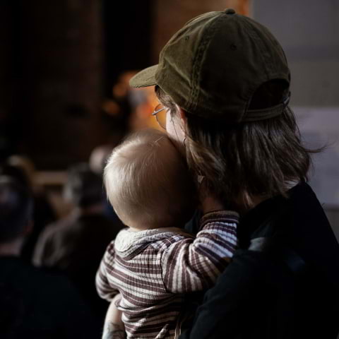 Babyvisningar p&aring; R&ouml;da Sten Konsthall