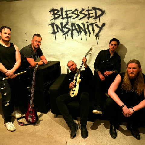 Blessed Insanity &ndash; v&auml;rldspremi&auml;r och releasefest