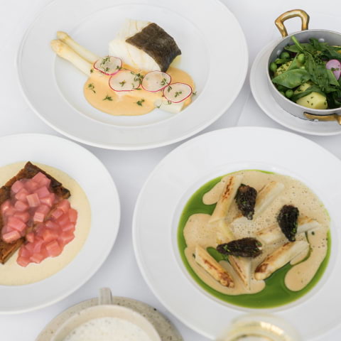 Luzette firar in v&aring;ren med sparris- och Alsacedagar