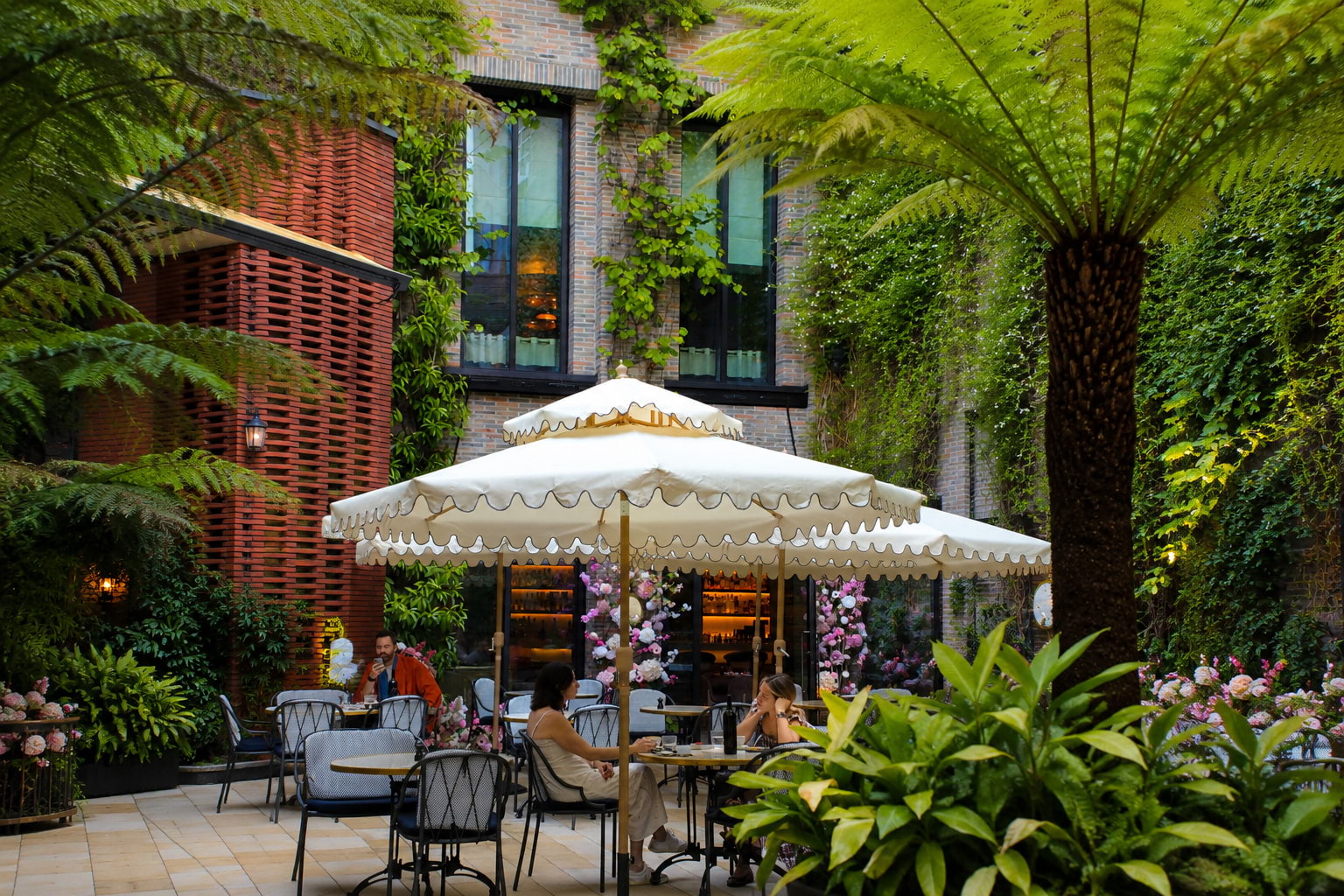 New wine event at Three Darlings on the terrace
