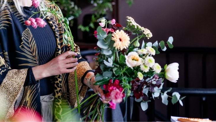 Blomsterbindning med Floresta